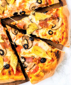 Pizza Capricciosa10"