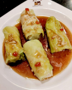 Steamed Cabbage Roll Chicken