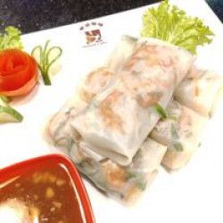 Hobnob Thai Steamed Spring Roll