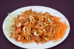 Chicken Prawn Cashewnut Salad