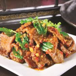 Beef With Basil Leaf
